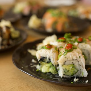 Aguachile Shrimp Roll